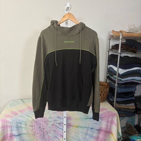 True Religion Men's Black and Olive Hoodie color block men’s medium EUC - Picture 2 of 5